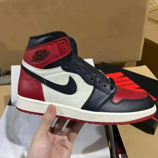 Wholesale Sneaker Pallets - Image 4
