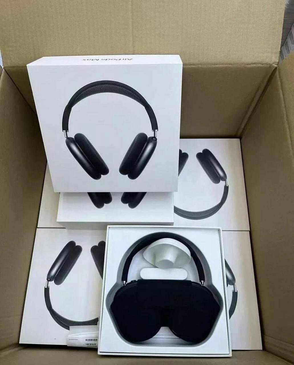 Apple AirPods Max pallets - Image 4